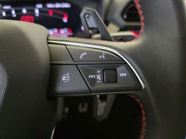 Lamborghini Urus — photo 34