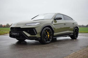 Lamborghini Urus — photo 41