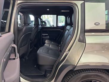 Land Rover Defender 110 SE IVA ESPOSTA 3.0D I6 200 CV AWD Auto — photo 8