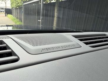 Land Rover Range Rover P 615 SV Two-Tone Interieur / NL-Auto / BTW Vert — photo 28