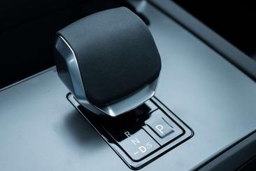 Land Rover Range Rover Evoque D200 Dynamic SE — photo 22