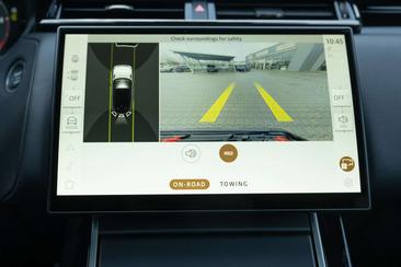 Land Rover Range Rover Velar Dynamic HSE Black Pack D300 AWD — photo 21