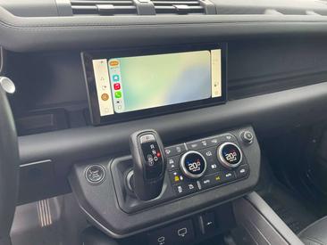 Land Rover Defender 110 X-Dynamic SE 3.0 D MHEV D200 — photo 27