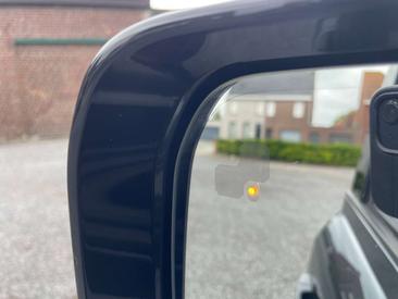 Land Rover Defender 110 X-Dynamic SE 3.0 D MHEV D200 — photo 40
