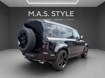 Land Rover Defender 110 P425 X-Dynamic HSE MY2026 — photo 8