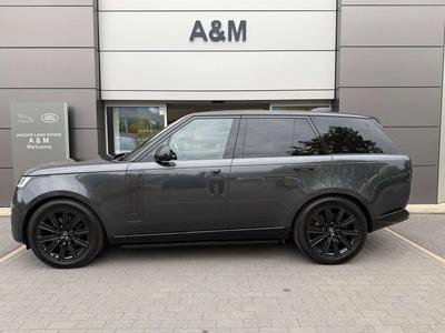 Land Rover Range Rover P460e HSE