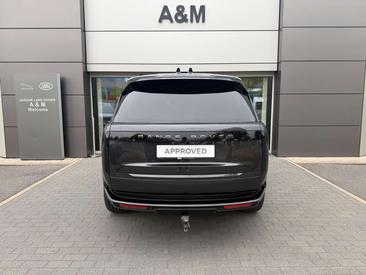 Land Rover Range Rover P460e HSE — photo 4