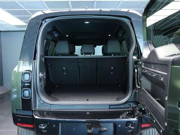 Land Rover Defender 110 X-Dynamic HSE 3.0D I6 250 CV AWD Auto — photo 6