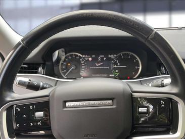 Land Rover Range Rover Evoque P300e S — photo 11