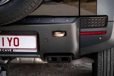 Land Rover Defender — photo 5