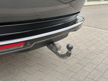Land Rover Range Rover P460e HSE — photo 11