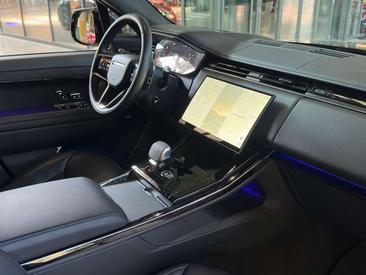 Land Rover Range Rover Sport Hybrid Autobiography — photo 14