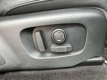 Land Rover Range Rover Sport P400e HSE Dynamic — photo 11