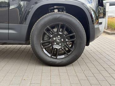 Land Rover Defender 90 D200 SE — photo 14
