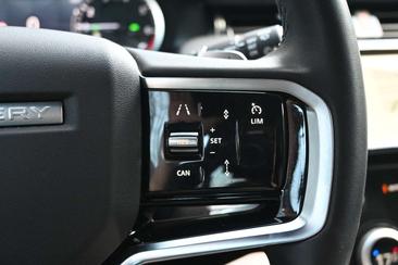 Land Rover Discovery Sport R-Dynamic SE P300e 1.5 — photo 11