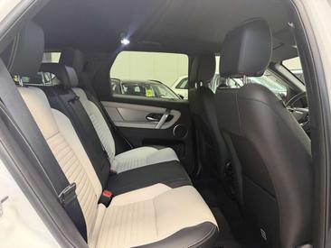 Land Rover Discovery Sport R-Dynamic SE Awd Auto — photo 10