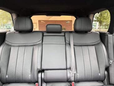 Land Rover Range Rover P460e HSE — photo 23