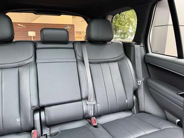 Land Rover Range Rover P460e HSE — photo 24