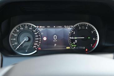Land Rover Discovery Sport R-Dynamic SE P300e 1.5 — photo 20