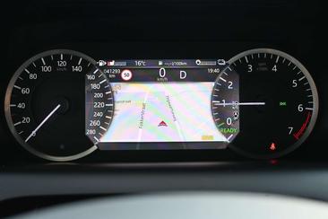Land Rover Discovery Sport R-Dynamic SE P300e 1.5 — photo 21