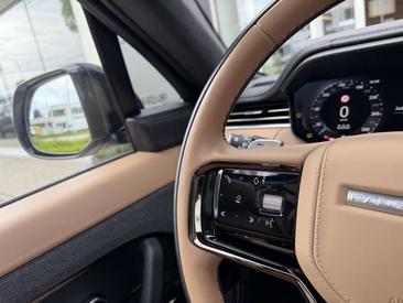 Land Rover Range Rover Sport Autobiography P510e — photo 14