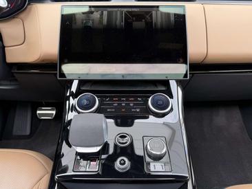 Land Rover Range Rover Sport Autobiography P510e — photo 17