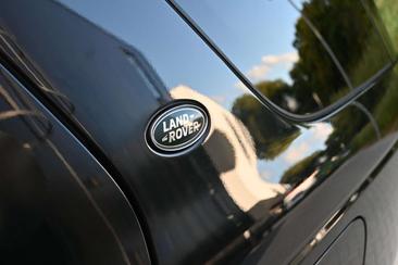 Land Rover Discovery Sport R-Dynamic SE P300e 1.5 — photo 37