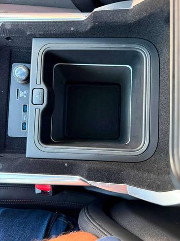 Land Rover Range Rover Sport Auto Noir 5.0 V8 S/c SVR 575cv — photo 27