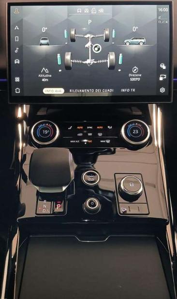 Land Rover Range Rover Sport 3.0D L6 300CV Dyn. HSE Bleu — photo 18