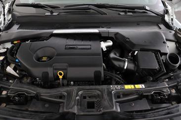 Land Rover Discovery Sport R-DYNAMIC 2.0D S AWD + 7PL. + A/T + GPS + LEDER + Blanc — photo 12