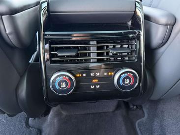 Land Rover Range Rover Sport Autobiography P550e — photo 24