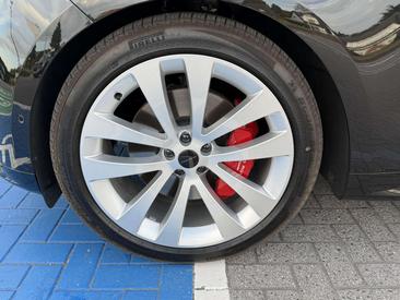 Land Rover Range Rover Sport Autobiography P550e — photo 27