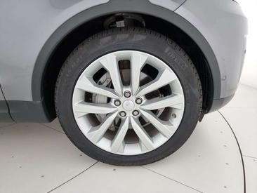 Land Rover Discovery SE Awd 7p.ti Auto 3.0d I6 Mhev 300cv — photo 9