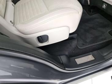 Land Rover Discovery SE Awd 7p.ti Auto 3.0d I6 Mhev 300cv — photo 14