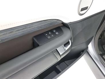 Land Rover Discovery SE Awd 7p.ti Auto 3.0d I6 Mhev 300cv — photo 27