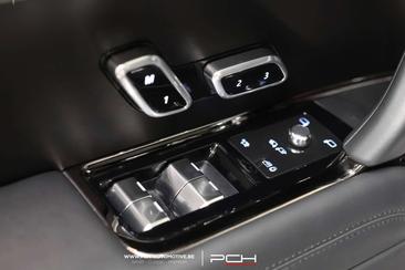 Land Rover Range Rover SV Intrepid - FULL OPTIONS - VAT P550e — photo 15