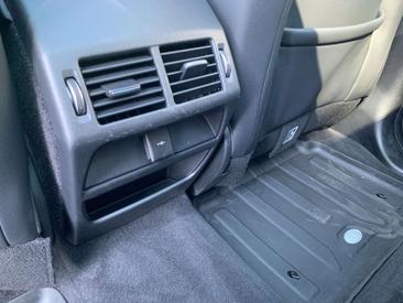 Land Rover Discovery Sport D200 AWD R-DYNAMIC SE ACC+NSW — photo 23