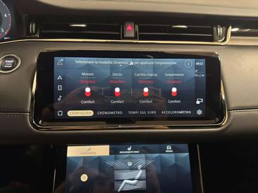 Land Rover Range Rover Evoque Autobiography AWD Auto 2.0D I4 204 MHEV — photo 32