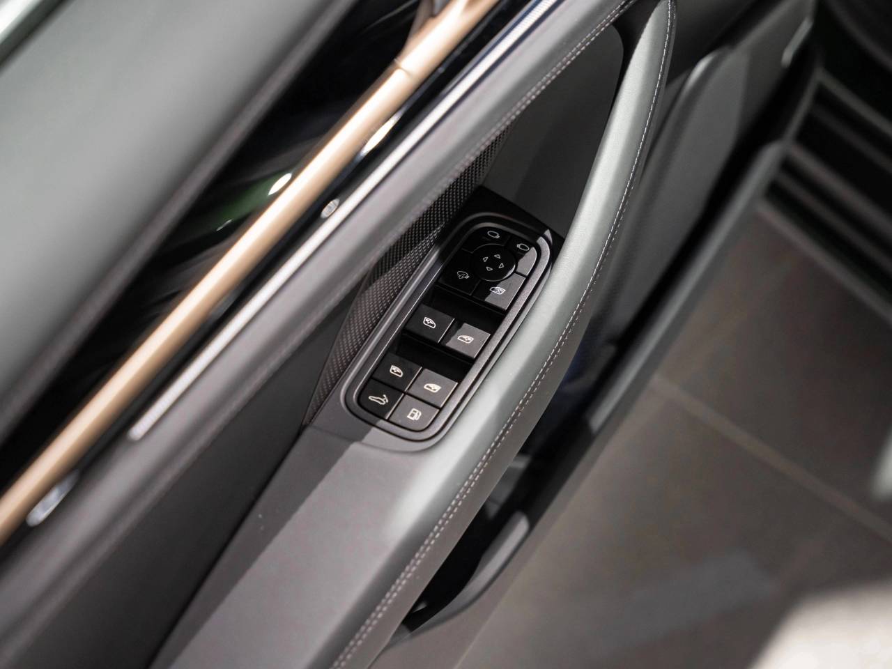 Porsche Panamera III 4 E-Hybrid - 2025 - Joinsteer - #19