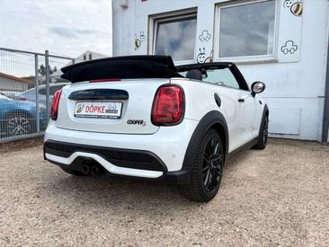 Mini Cabrio COOPER S — photo 7