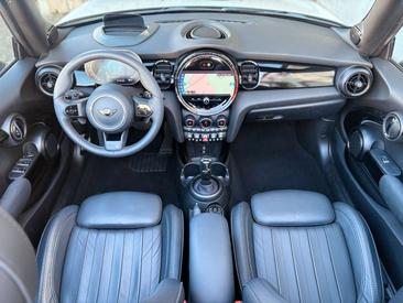 Mini Cabrio COOPER S — photo 13