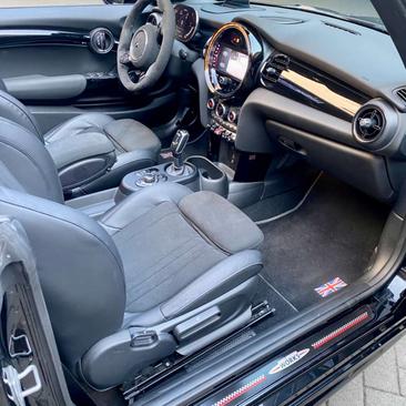 Mini Cabrio John Cooper Works — photo 10
