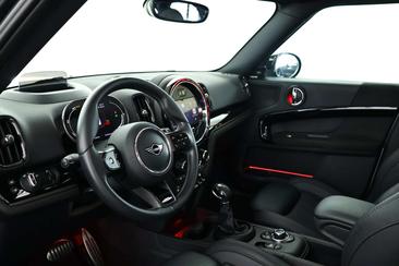 Mini Countryman JCW Cooper SE — photo 11