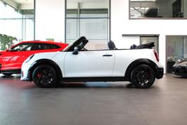 Mini Cabrio John Cooper Works - 2025 - Joinsteer - #1