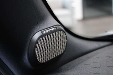 Mini Cabrio John Cooper Works — photo 11