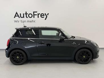 Mini Electric Cooper SE — photo 3