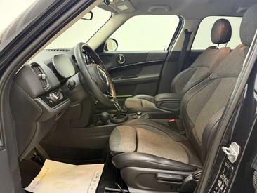 Mini Countryman Essential Cooper D — photo 10