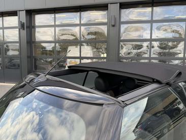 Mini Cabrio COOPER — photo 14