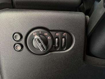 Mini 5 Portes Classic Cooper — photo 15