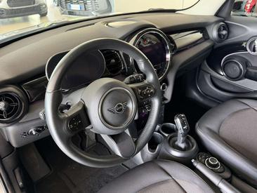 Mini 5 Portes Classic Cooper — photo 17